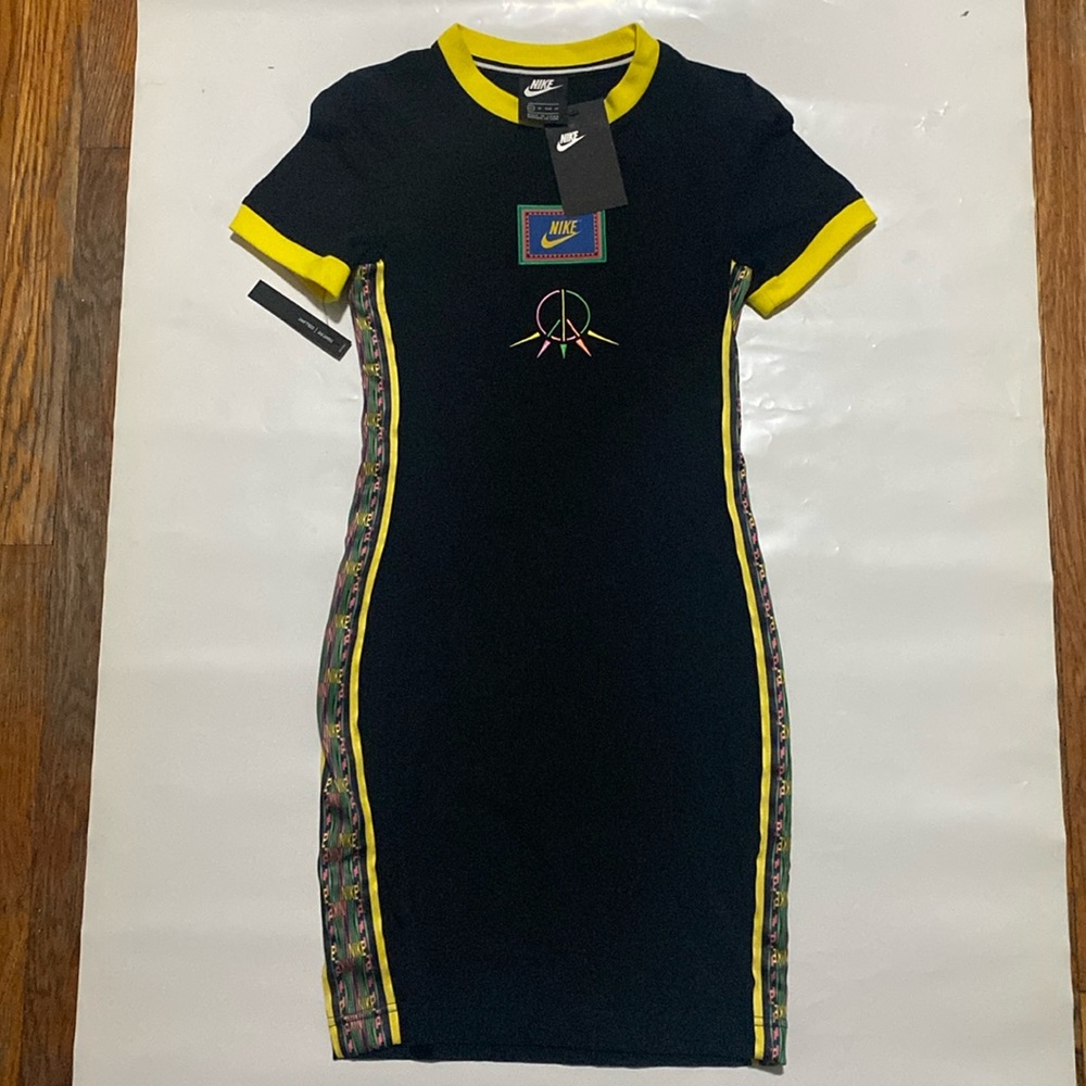 Nike Tech Dress